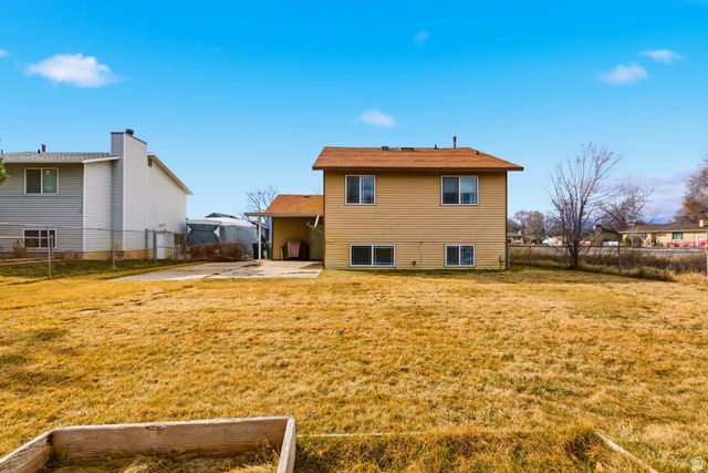 5622 S 2950 W, Roy, UT 84067