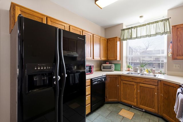 5622 S 2950 W, Roy, UT 84067