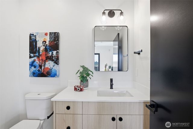 4517 A 35th Avenue S, Seattle, WA 98118