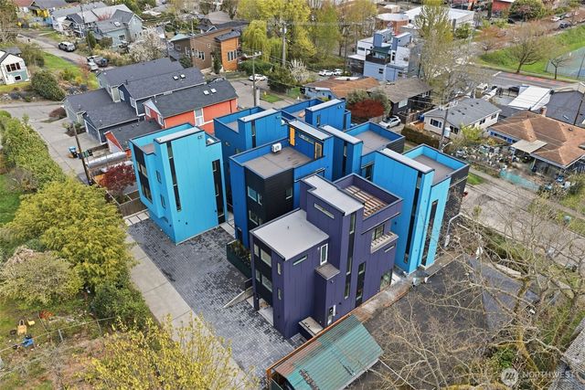 4517 A 35th Avenue S, Seattle, WA 98118