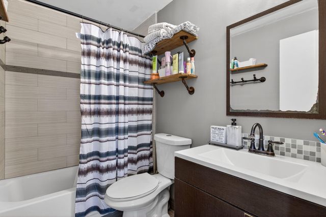 7521 SW 6th Court, North Lauderdale, FL 33068