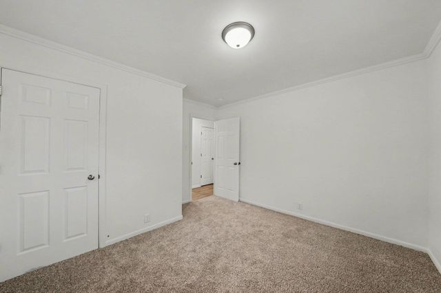 613 N Ashland Avenue, Michigan City, IN 46360