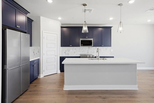 74837 Trousdale Drive, Palm Desert, CA 92211