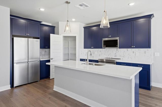 74837 Trousdale Drive, Palm Desert, CA 92211