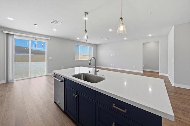 74837 Trousdale Drive, Palm Desert, CA 92211