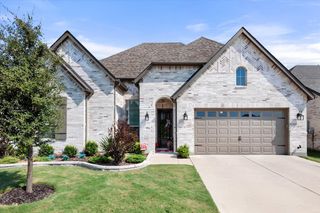 437 Lost Creek Trail, Waxahachie, TX 75165