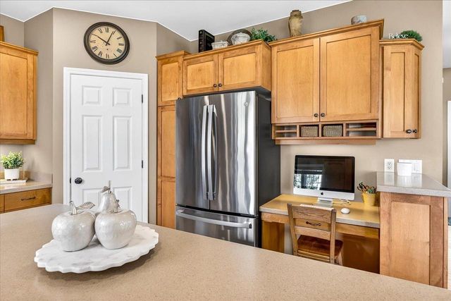 1209 Hanover Trail, Waunakee, WI 53597