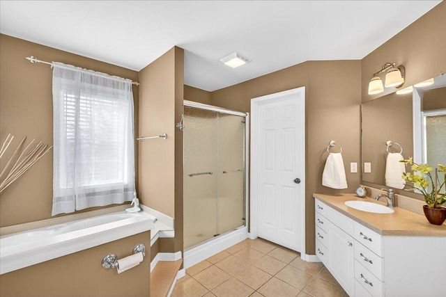 1209 Hanover Trail, Waunakee, WI 53597