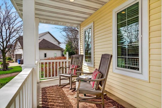 1209 Hanover Trail, Waunakee, WI 53597