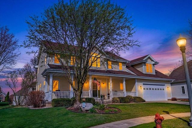 1209 Hanover Trail, Waunakee, WI 53597