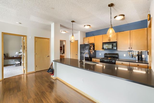 750 Mainstreet 218, Hopkins, MN 55343