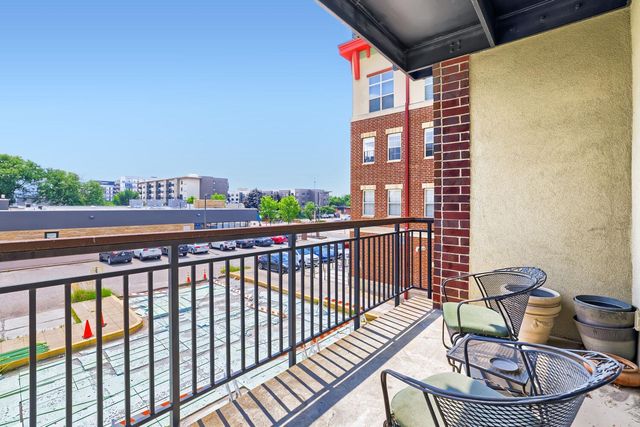 750 Mainstreet 218, Hopkins, MN 55343