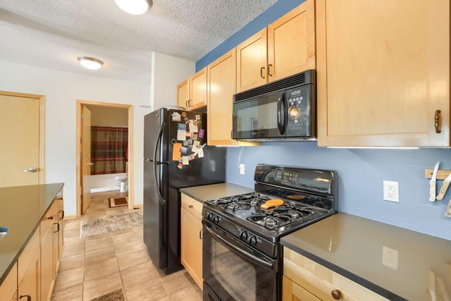 750 Mainstreet 218, Hopkins, MN 55343