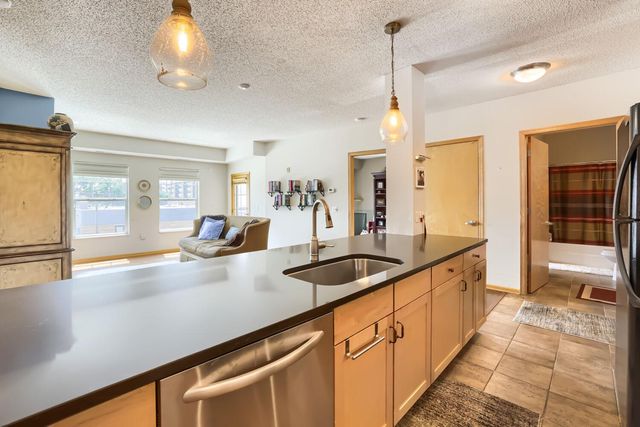 750 Mainstreet 218, Hopkins, MN 55343