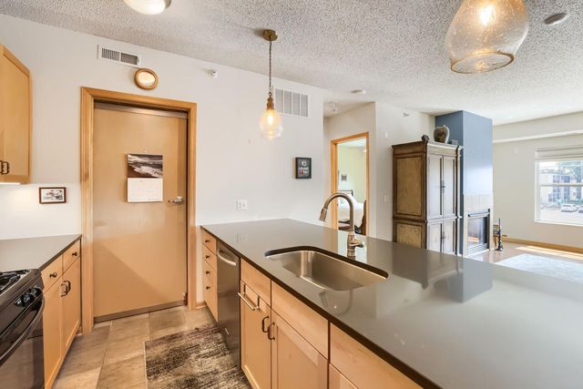 750 Mainstreet 218, Hopkins, MN 55343