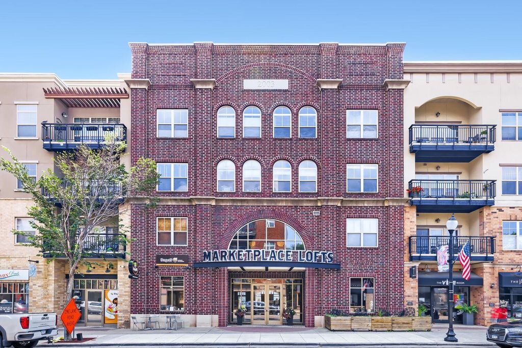 750 Mainstreet 218, Hopkins, MN 55343