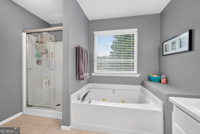 445 Flowering Trail, Grayson, GA 30017