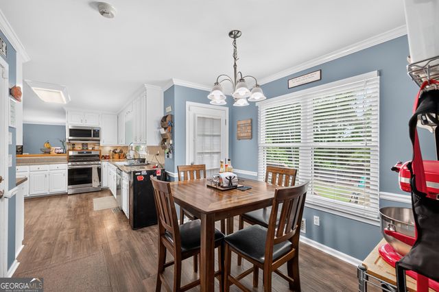 445 Flowering Trail, Grayson, GA 30017