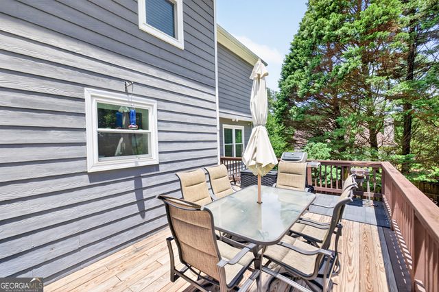 445 Flowering Trail, Grayson, GA 30017