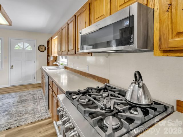 487 Julia Lane, Maggie Valley, NC 28751