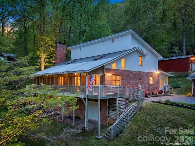 487 Julia Lane, Maggie Valley, NC 28751
