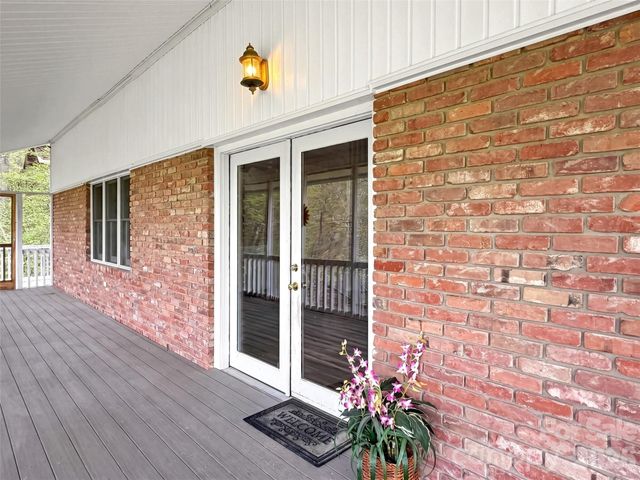 487 Julia Lane, Maggie Valley, NC 28751