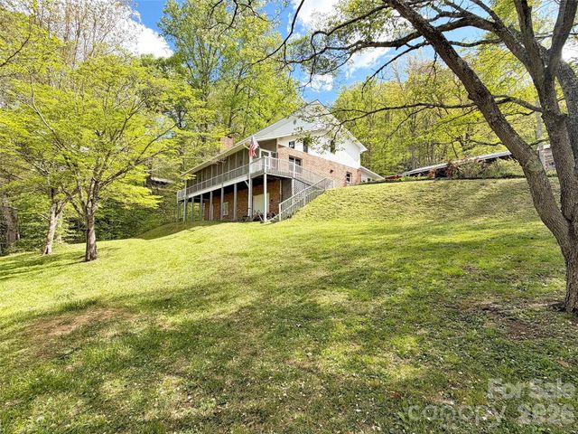 487 Julia Lane, Maggie Valley, NC 28751