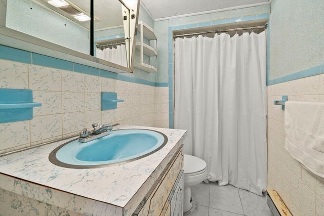 19 North Ave, Revere, MA 02151