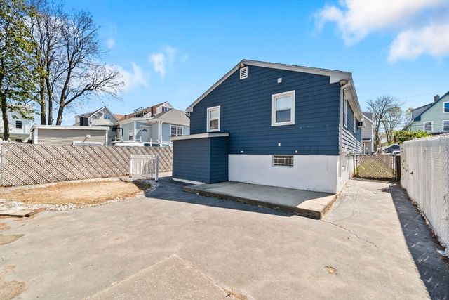 19 North Ave, Revere, MA 02151