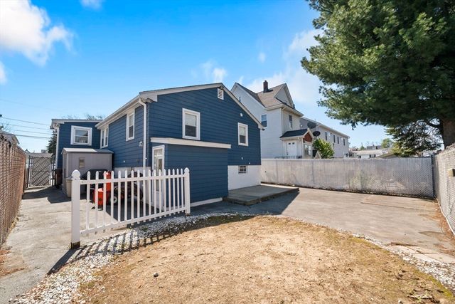 19 North Ave, Revere, MA 02151