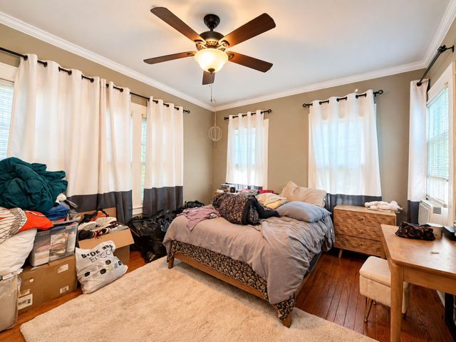 5223 Avenue O, Galveston, TX 77551