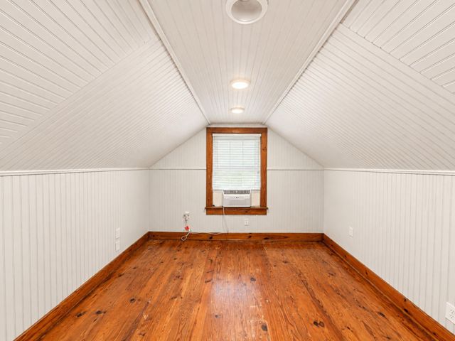 5223 Avenue O, Galveston, TX 77551