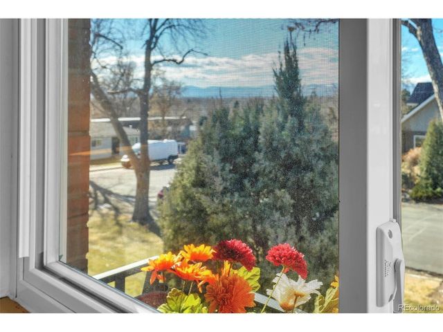 2808 Eaton St, Wheat Ridge, CO 80214