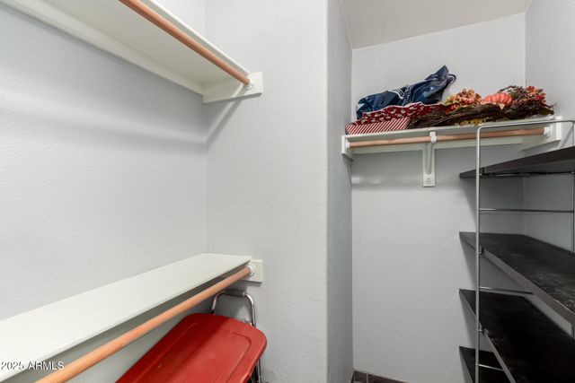 3301 S GOLDFIELD Road 2068, Apache Junction, AZ 85119