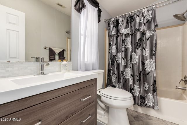 3301 S GOLDFIELD Road 2068, Apache Junction, AZ 85119