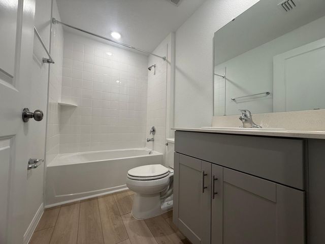 5465 SAN PIETRO DRIVE, Winter Haven, FL 33884