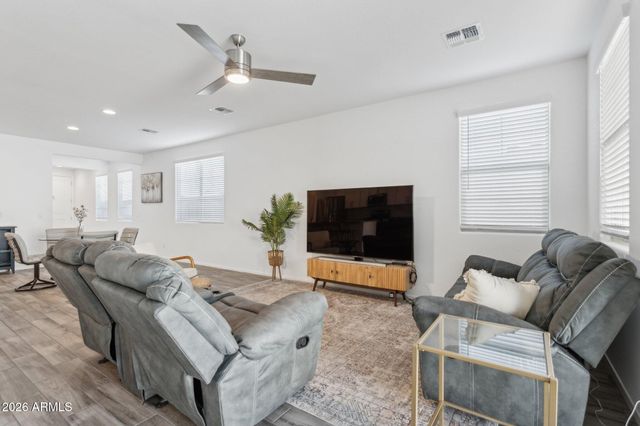 17334 W WANDERING CREEK Road, Goodyear, AZ 85338