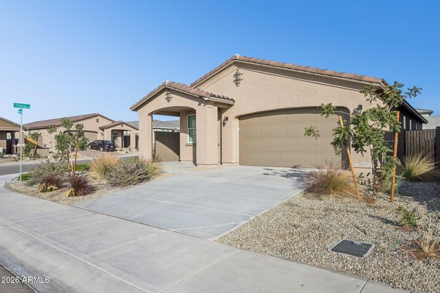 17334 W WANDERING CREEK Road, Goodyear, AZ 85338
