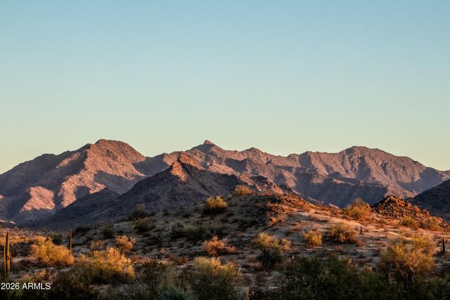 17334 W WANDERING CREEK Road, Goodyear, AZ 85338