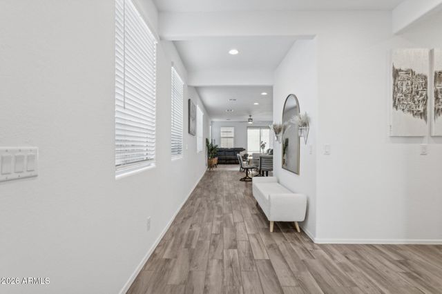 17334 W WANDERING CREEK Road, Goodyear, AZ 85338