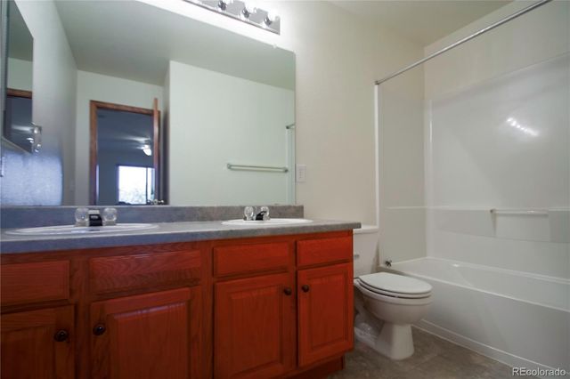 5945 S Zante Way, Aurora, CO 80015