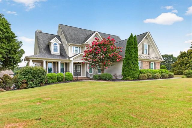 5704 Avalon Commons Way, Clermont, GA 30527