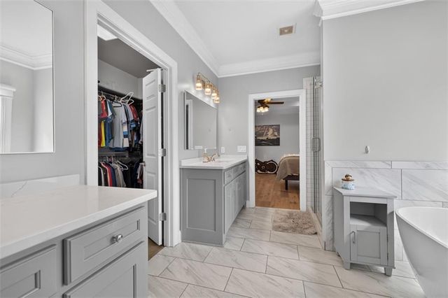 5704 Avalon Commons Way, Clermont, GA 30527