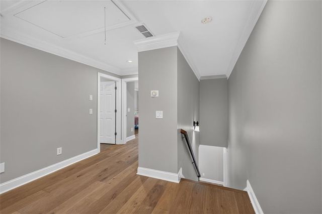 5704 Avalon Commons Way, Clermont, GA 30527