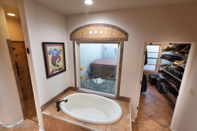 1216 Titania Court, Las Cruces, NM 88007