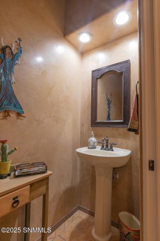 1216 Titania Court, Las Cruces, NM 88007