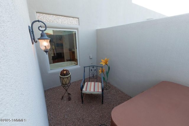 1216 Titania Court, Las Cruces, NM 88007