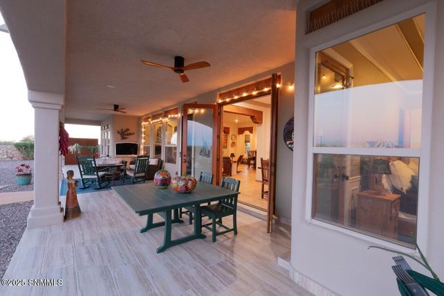 1216 Titania Court, Las Cruces, NM 88007