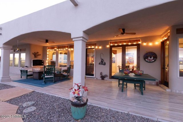 1216 Titania Court, Las Cruces, NM 88007