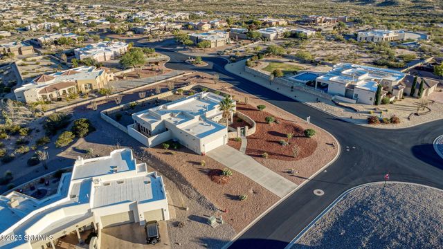 1216 Titania Court, Las Cruces, NM 88007